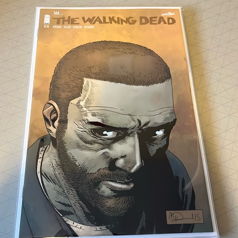 Set of 4 Walking Dead Comics